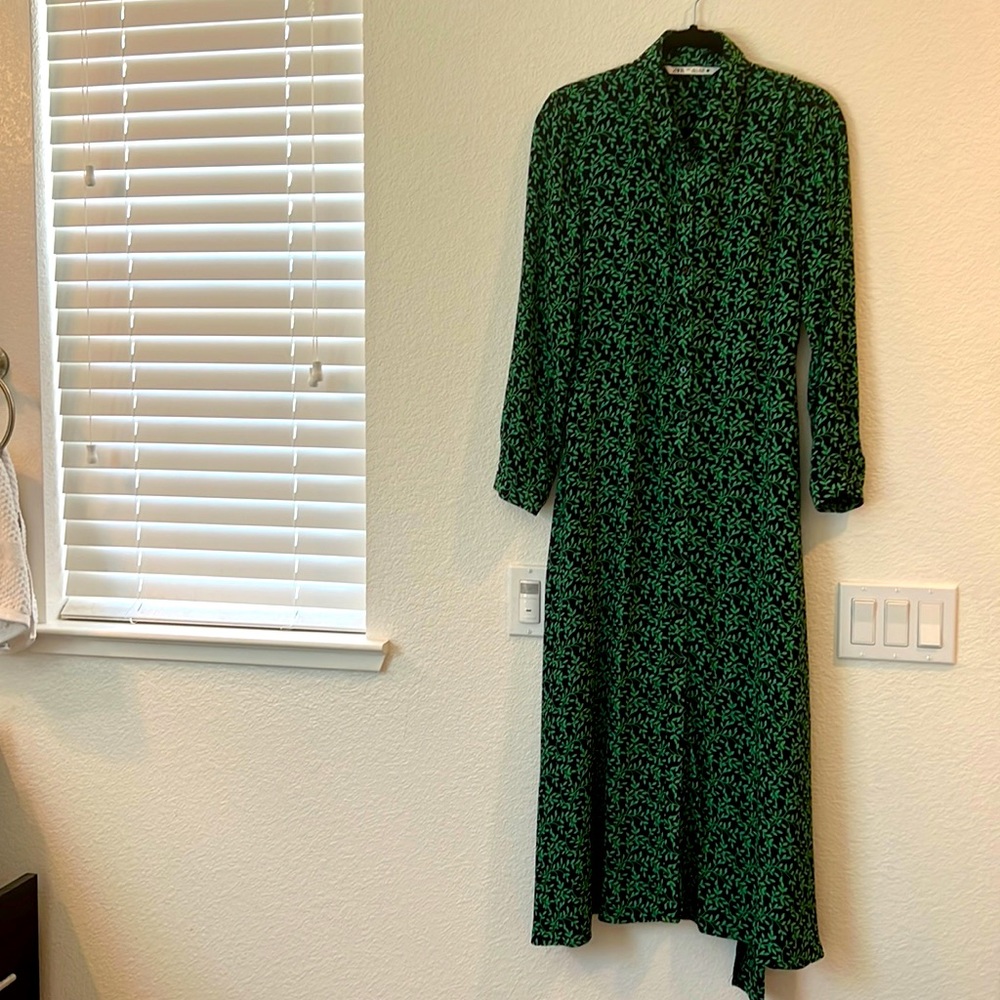 Zara Green Maxi Dress with Belt